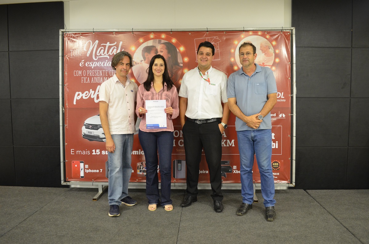 3 Vale-Compras 400 Edna-Vendedora