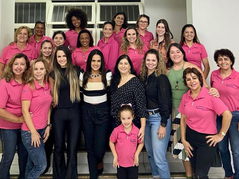 Homenageadas da 17ª Noite da Mulher Empreendedora são recebidas em reunião