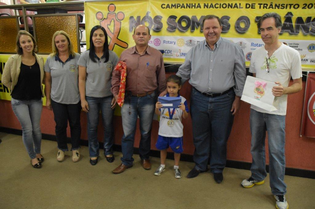 1o. Lugar - Desenho I -Maria Cecilia Queiroz Andrade - CEI Irmã Maximiliana - Premiação ofertada pela Vila Bebê Feirao dos Calçados e Construgiro Materiais de Construção