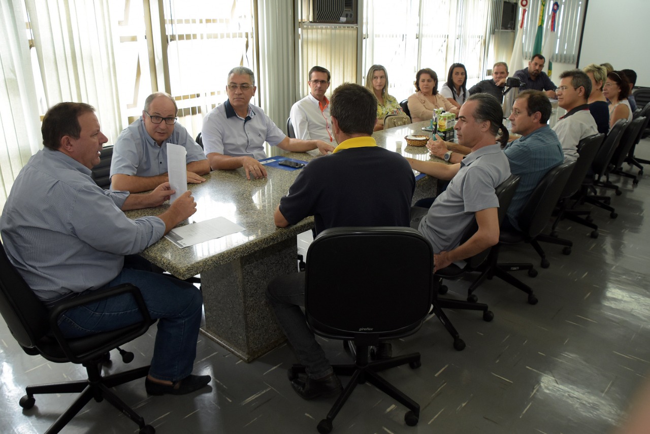 reuniao deiro ambulantes